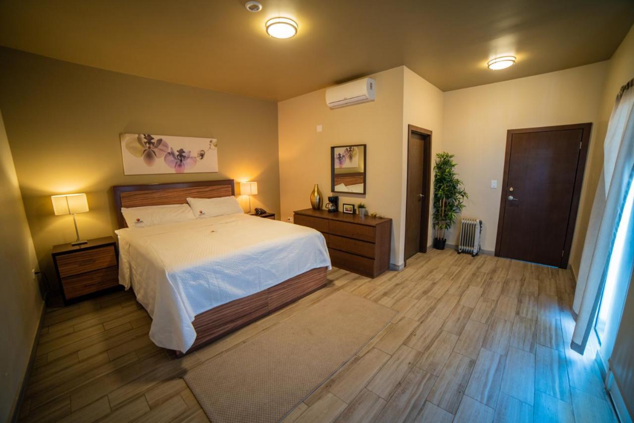 California Comfort & Suites Los Algodones エクステリア 写真