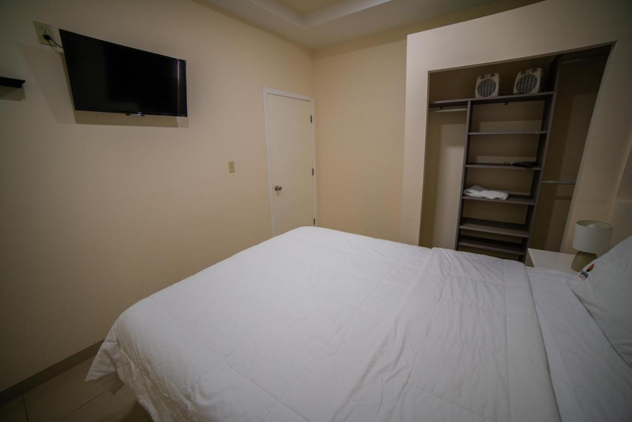 California Comfort & Suites Los Algodones エクステリア 写真
