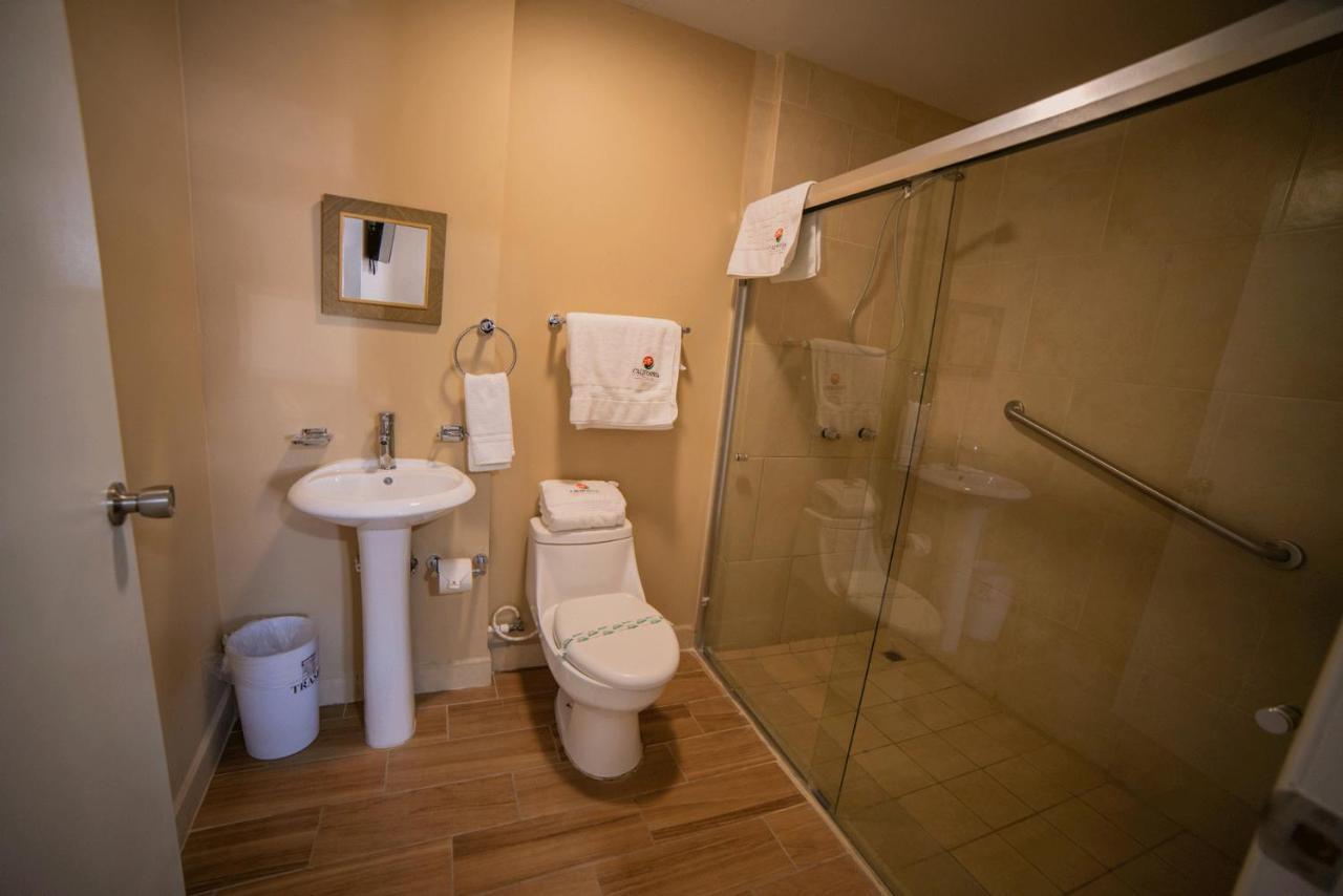 California Comfort & Suites Los Algodones エクステリア 写真