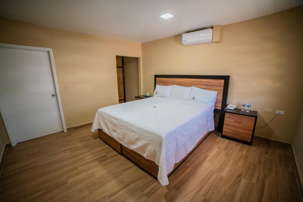 California Comfort & Suites Los Algodones エクステリア 写真