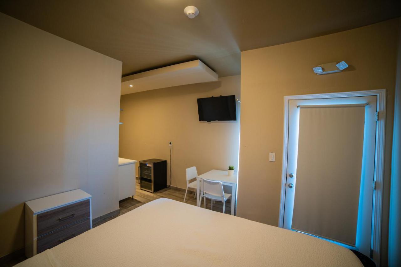 California Comfort & Suites Los Algodones エクステリア 写真