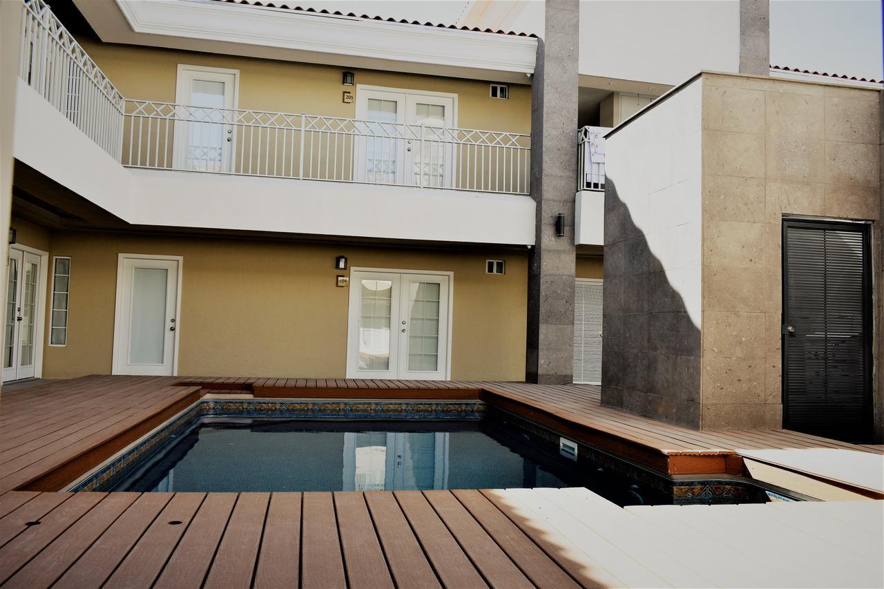 California Comfort & Suites Los Algodones エクステリア 写真
