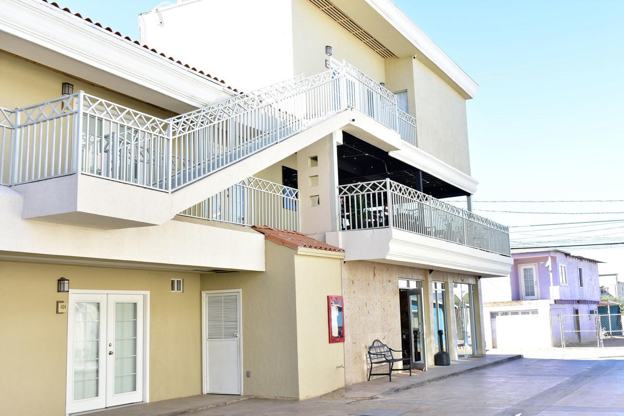 California Comfort & Suites Los Algodones エクステリア 写真